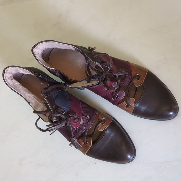 Spring Step Estrella Oxford Pump Heel Purple Leather Victorian Fall Booties 36EU - Picture 1 of 9